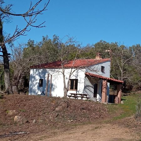 Viviendas Rurales Del Robledo Castano de Robledo Exterior foto