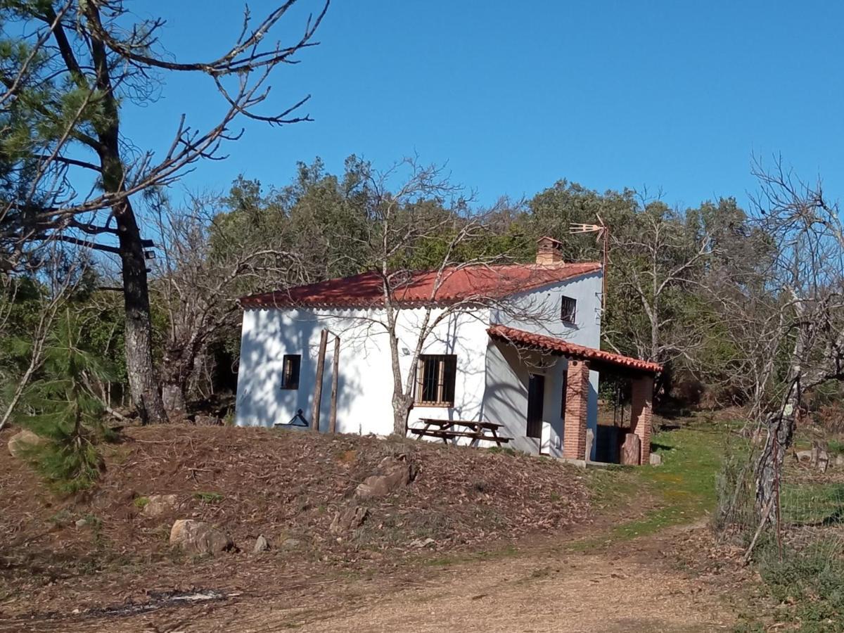 Viviendas Rurales Del Robledo Castano de Robledo Exterior foto